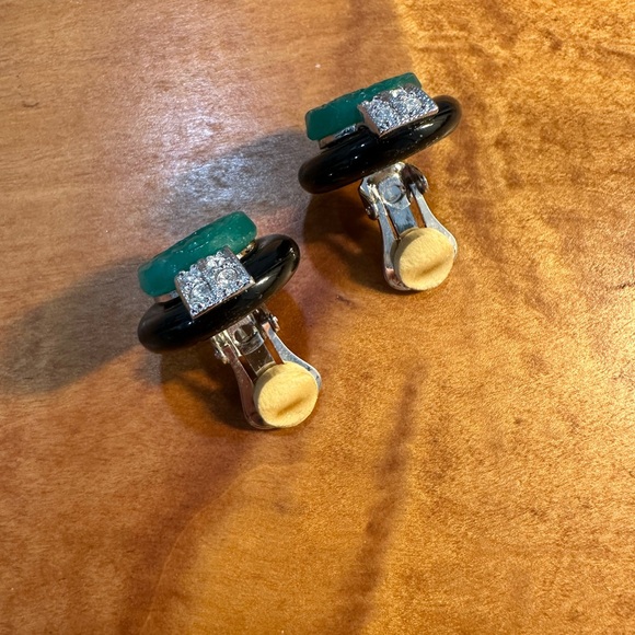 Kenneth Jay Lane Green and Black Clip-On Earrings with Silver Accents - Picture 5 of 7